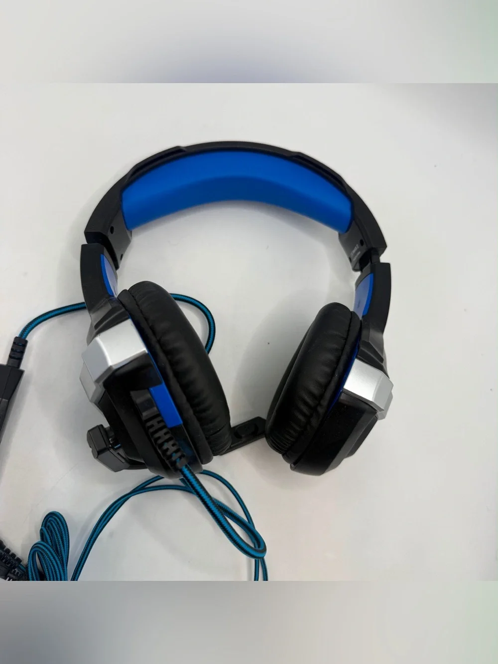 N/A black blue